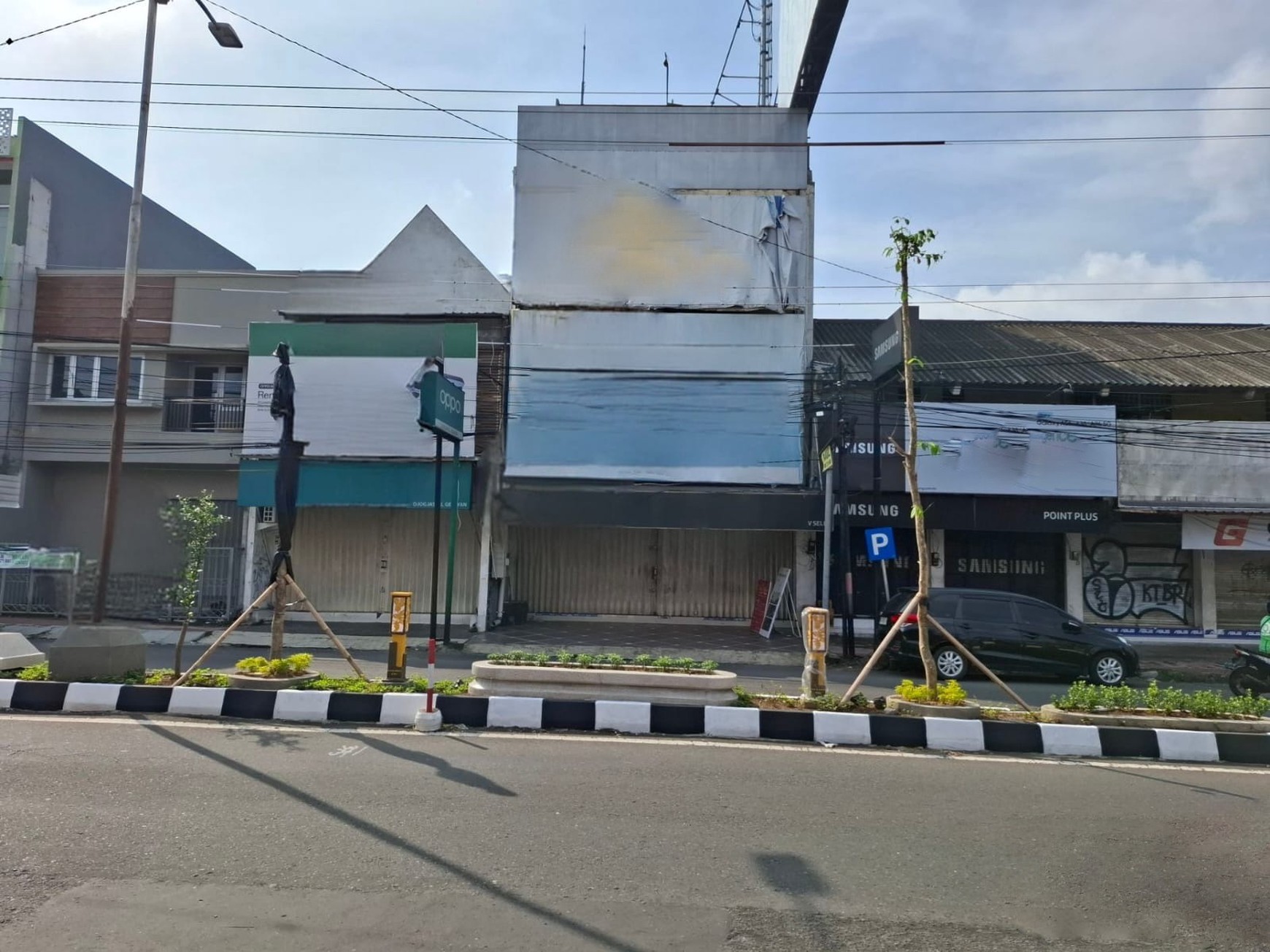Dijual Ruko 4 lantai Lokasi Strategis Lokasi Jalan Gejayan Caturtunggal Depok Sleman