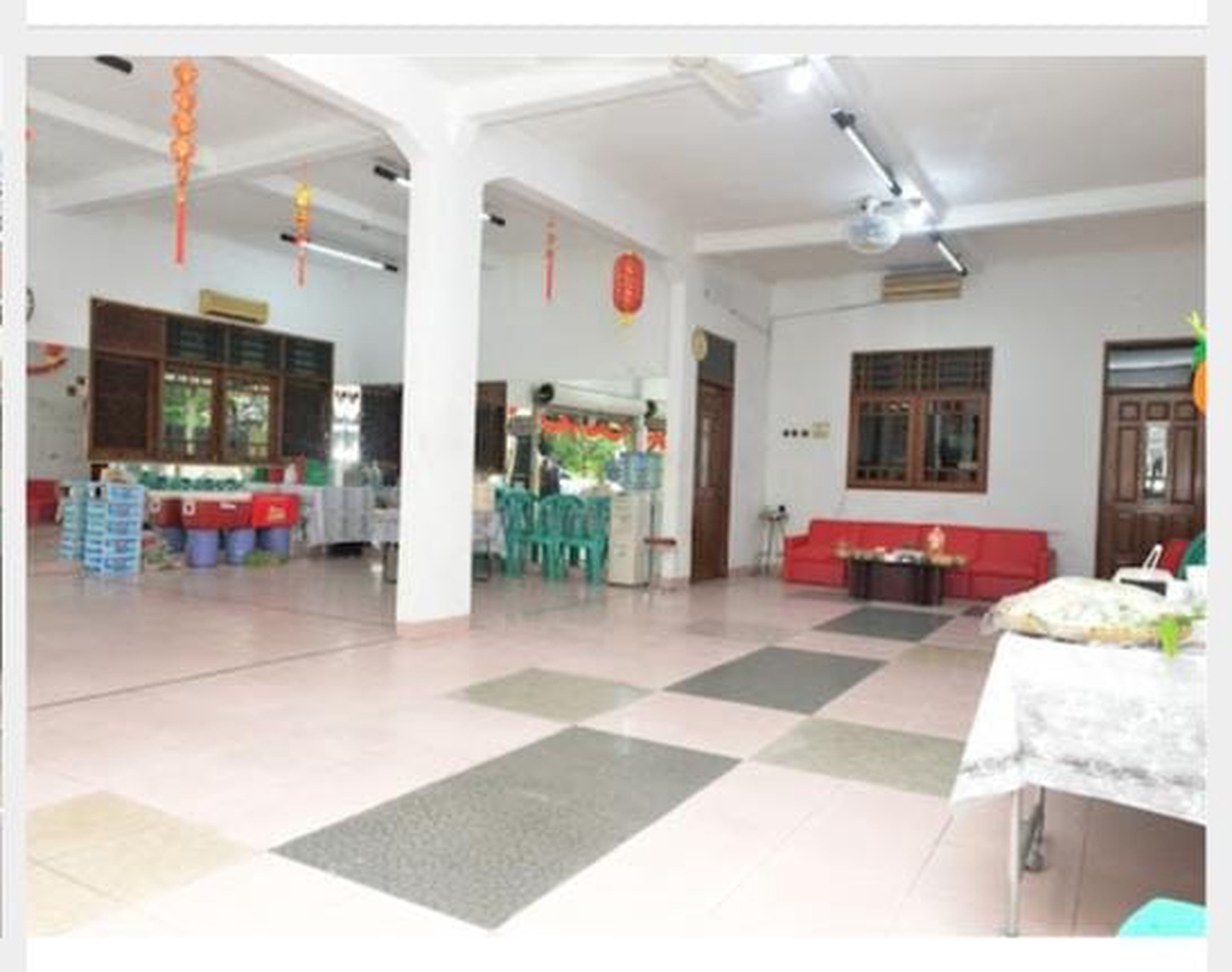 Rumah 2 lantai hoek bisa buat usaha dan tinggal, lokasi srategis di Sunter