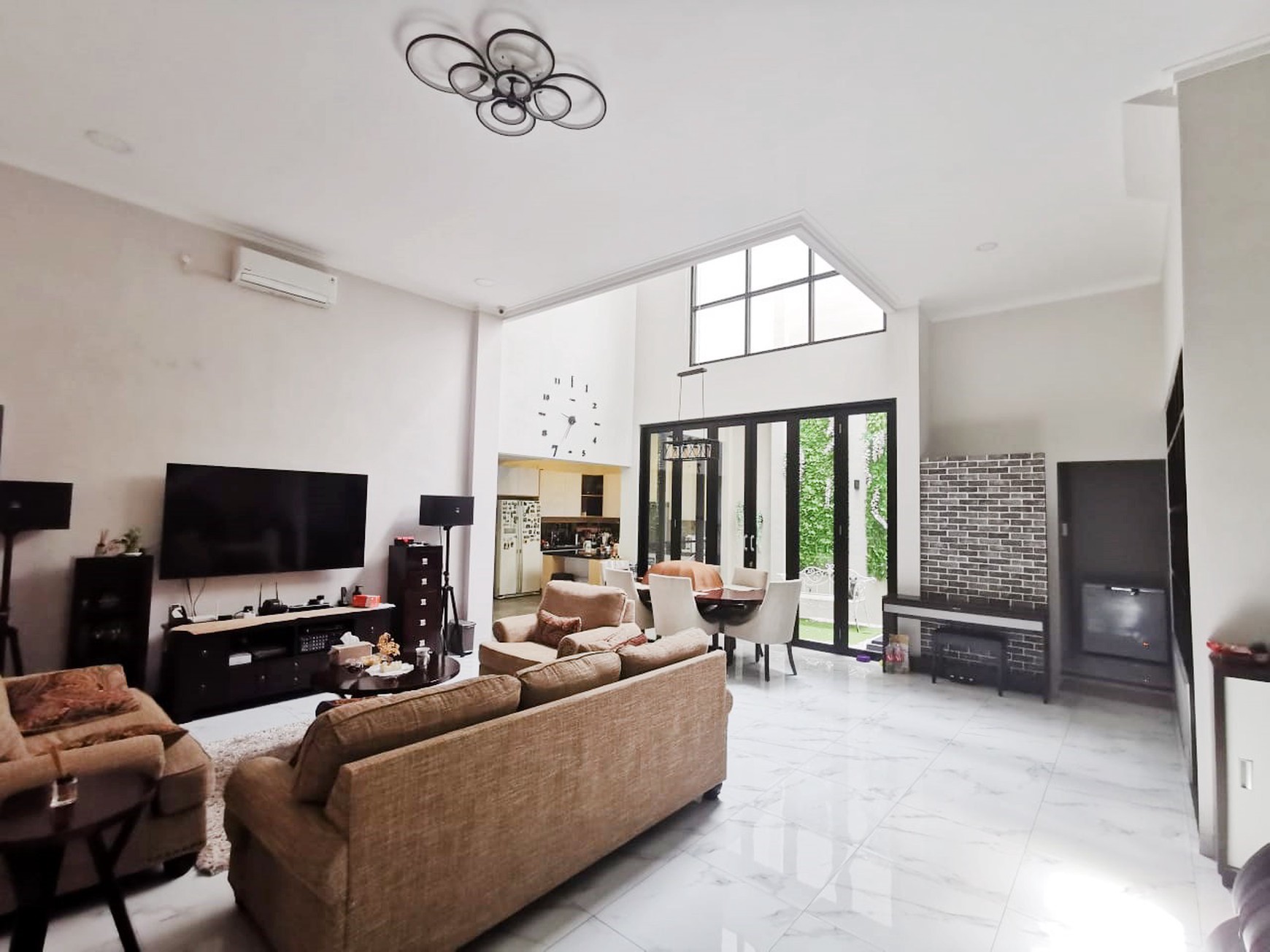 Rumah ada rooftop,bagus,nyaman di Bintaro Jaya 7