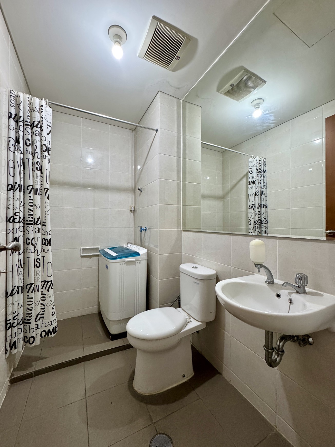 Disewa Apartemen Green Bay Seaview Condominium, Pluit