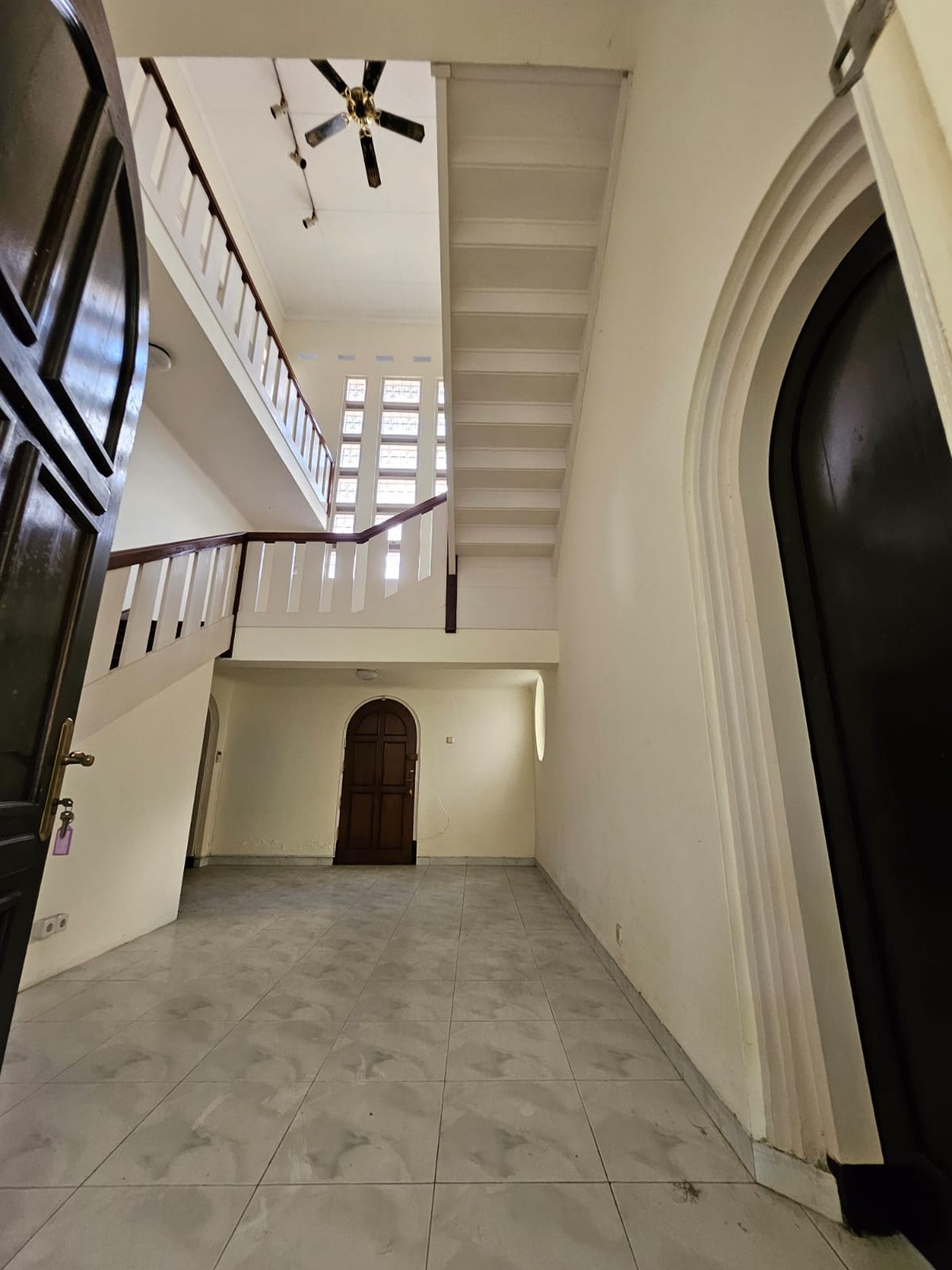 JUAL Cepat RUMAH UNTUNG SUROPATI