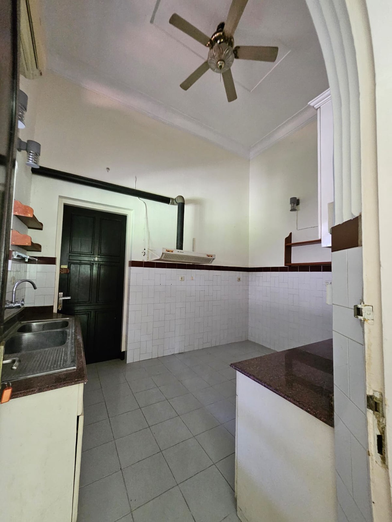 JUAL Cepat RUMAH UNTUNG SUROPATI