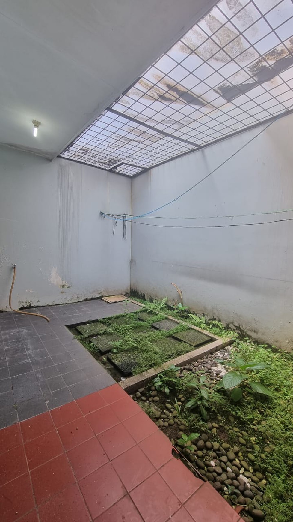 Rumah Siap Huni SHM Nyaman dan Asri di @Bintaro-Sektor 9
