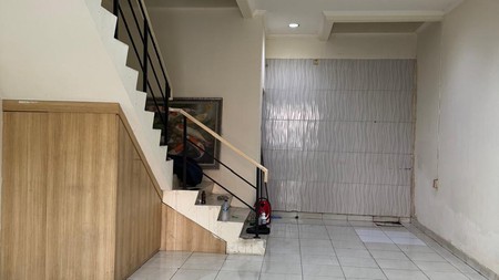 Ruko Siap Pakai dan Lokasi Strategis Pinggir Jalan Raya @Graha Raya