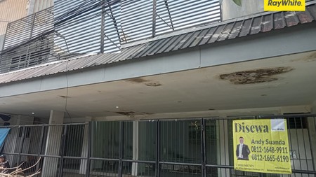 Disewakan Rumah di Jl Undaan Kulon Surabaya Pusat