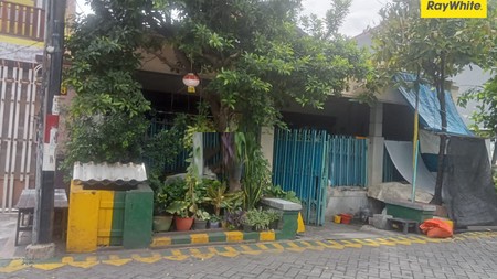 Dijual Rumah di Jalan Tuban Bubutan Surabaya Pusat