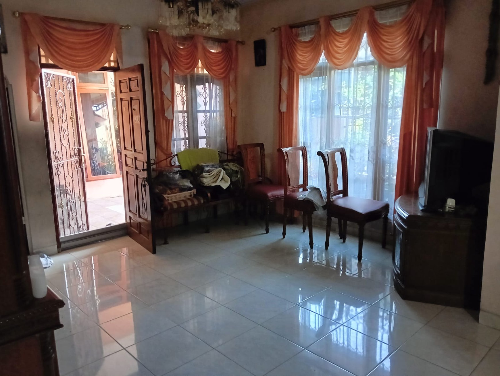Rumah Hook 2 Lantai untuk Hunian atau Kost di Kayuringin Bekasi Selatan