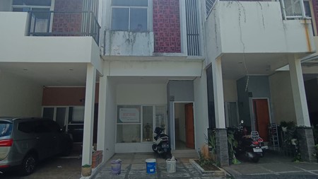 Cipayung dalam cluster dekat mabes dan mcd tol jorr