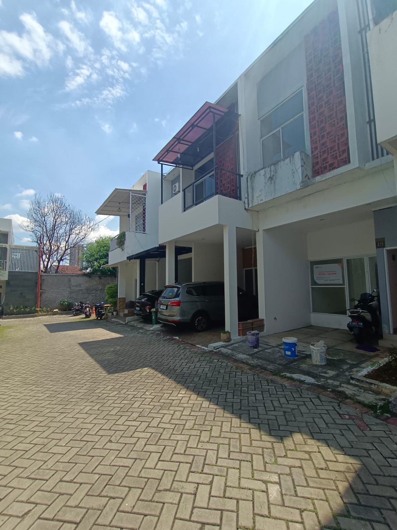 Cipayung dalam cluster dekat mabes dan mcd tol jorr