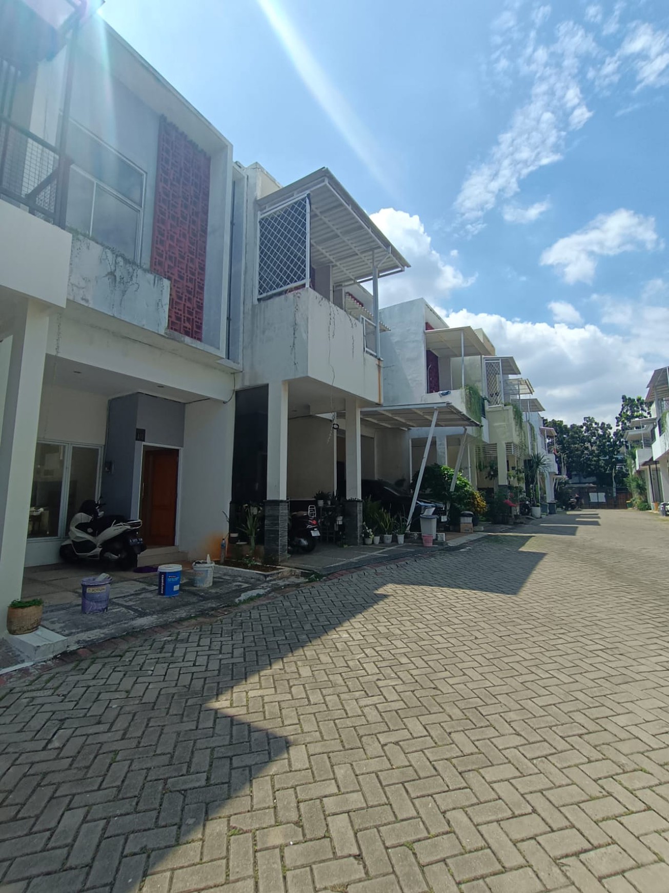 Cipayung dalam cluster dekat mabes dan mcd tol jorr