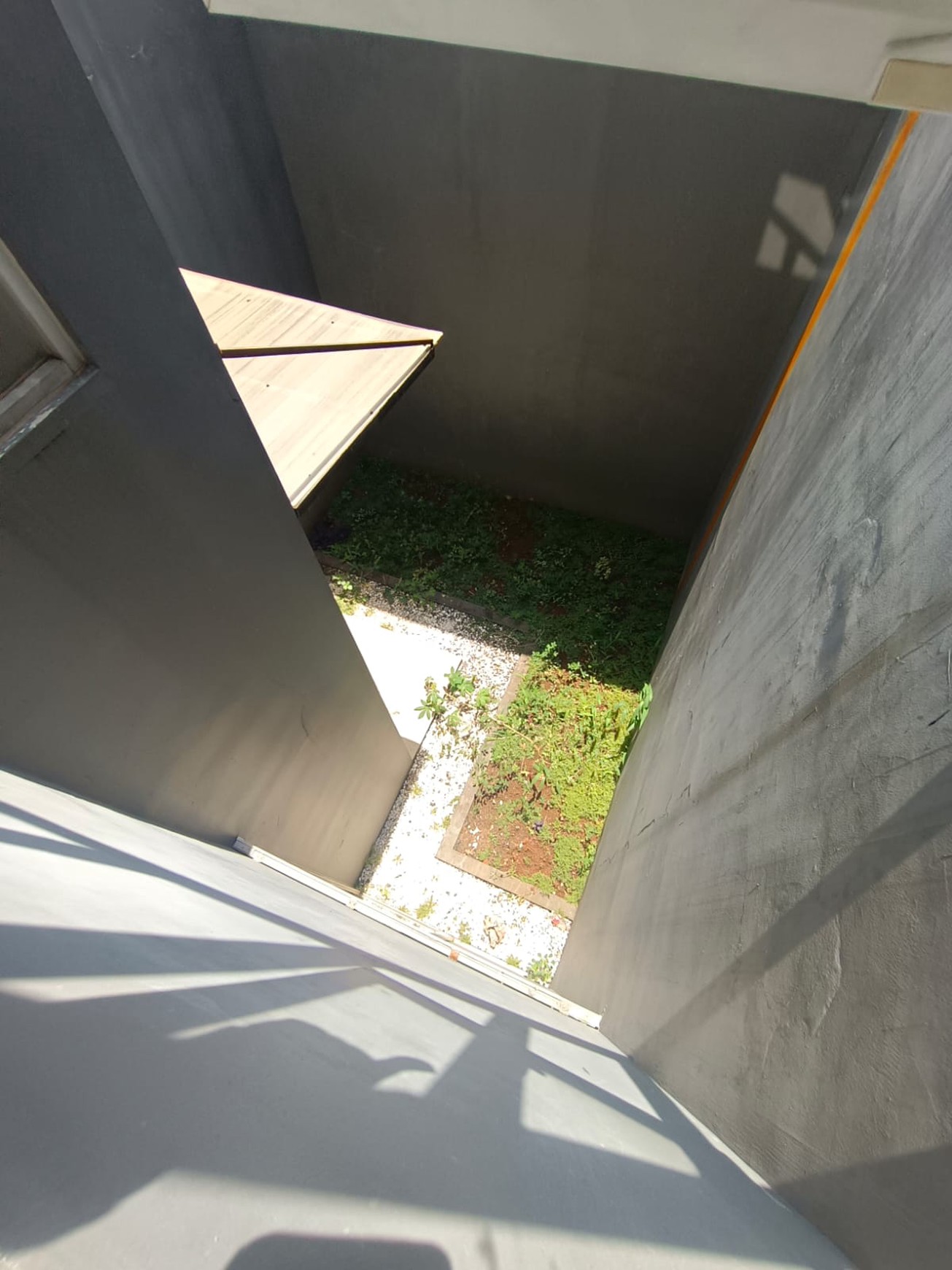 Cipayung dalam cluster dekat mabes dan mcd tol jorr