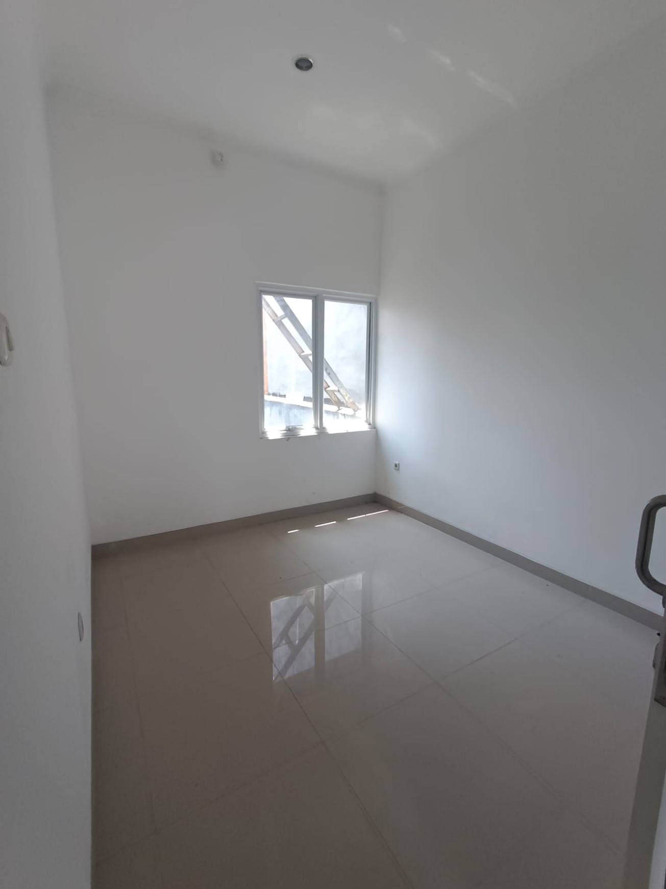 Cipayung dalam cluster dekat mabes dan mcd tol jorr