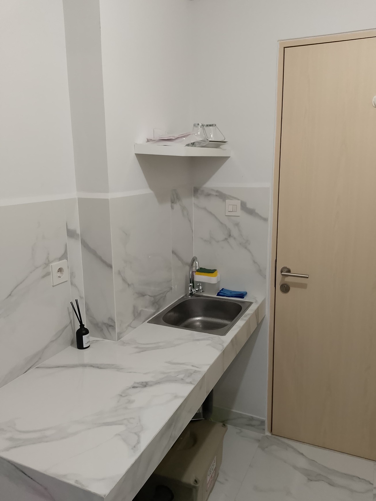 Apartemen Tipe Studio Furnished Harga Murah di Parc South city