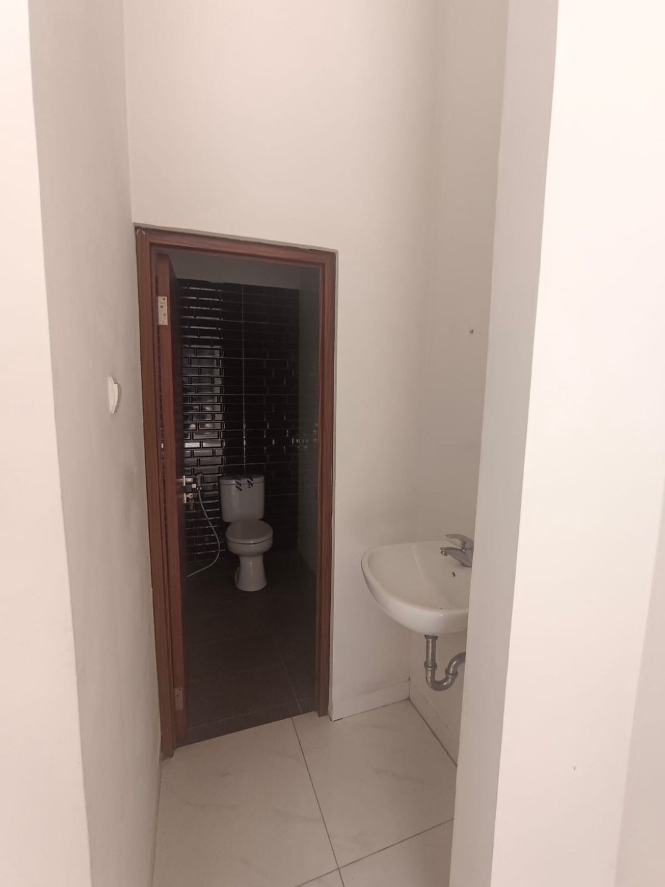 Serpong rumah cluster fasum swimpool dekat rs vitalaya