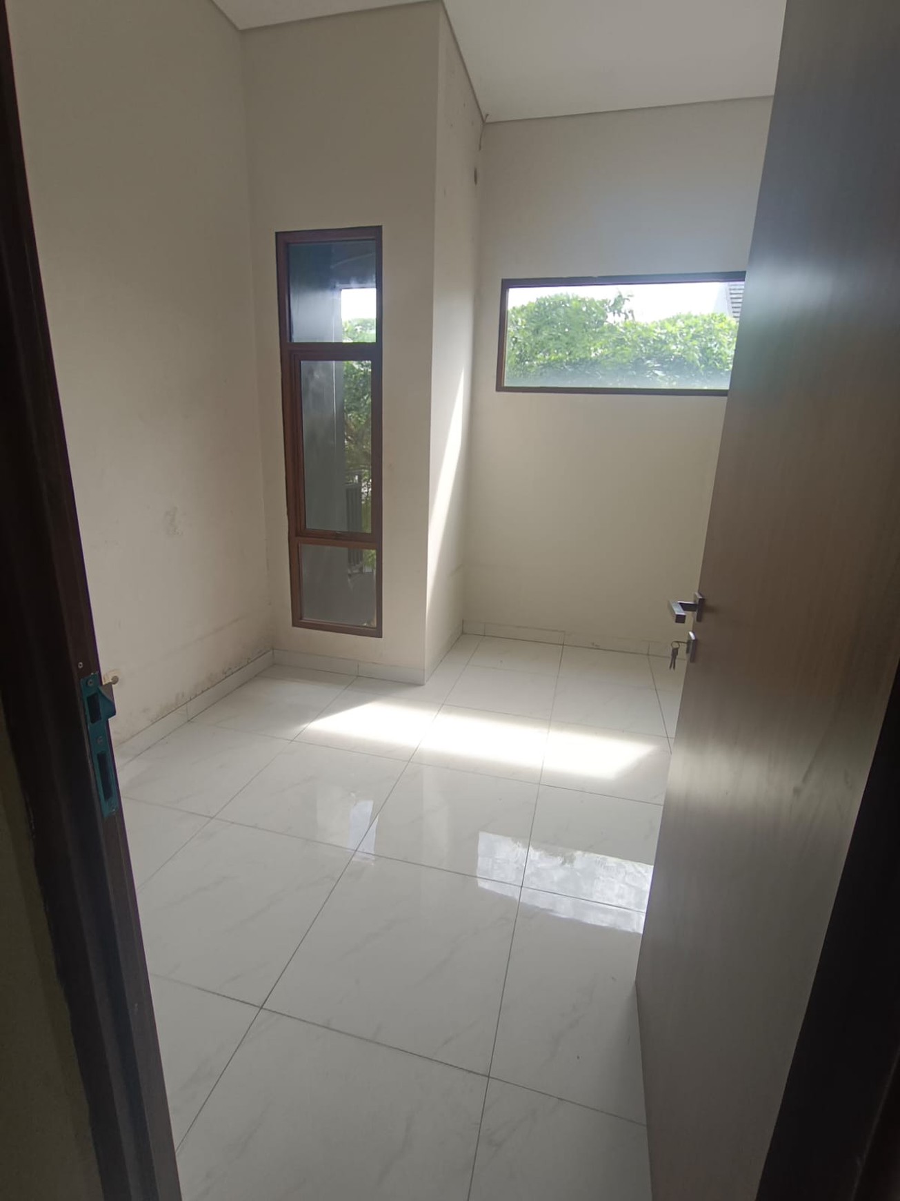 Serpong rumah cluster fasum swimpool dekat rs vitalaya