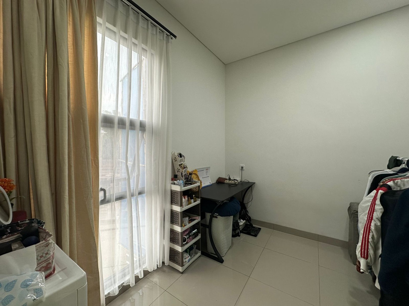 Rumah Minimalis, Cantik, Full Furnished dalam Cluster di Ciater