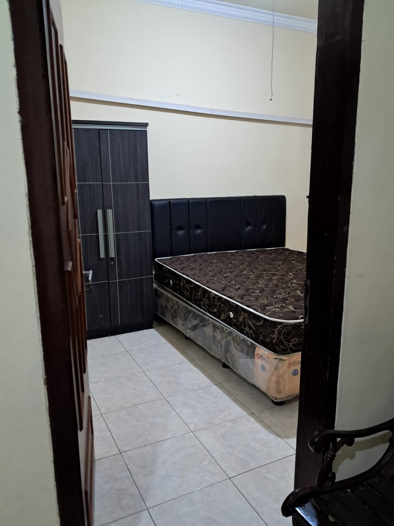 RUMAH MURAH DISEWAKAN / DIKONTRAKKAN SURABAYA PUSAT