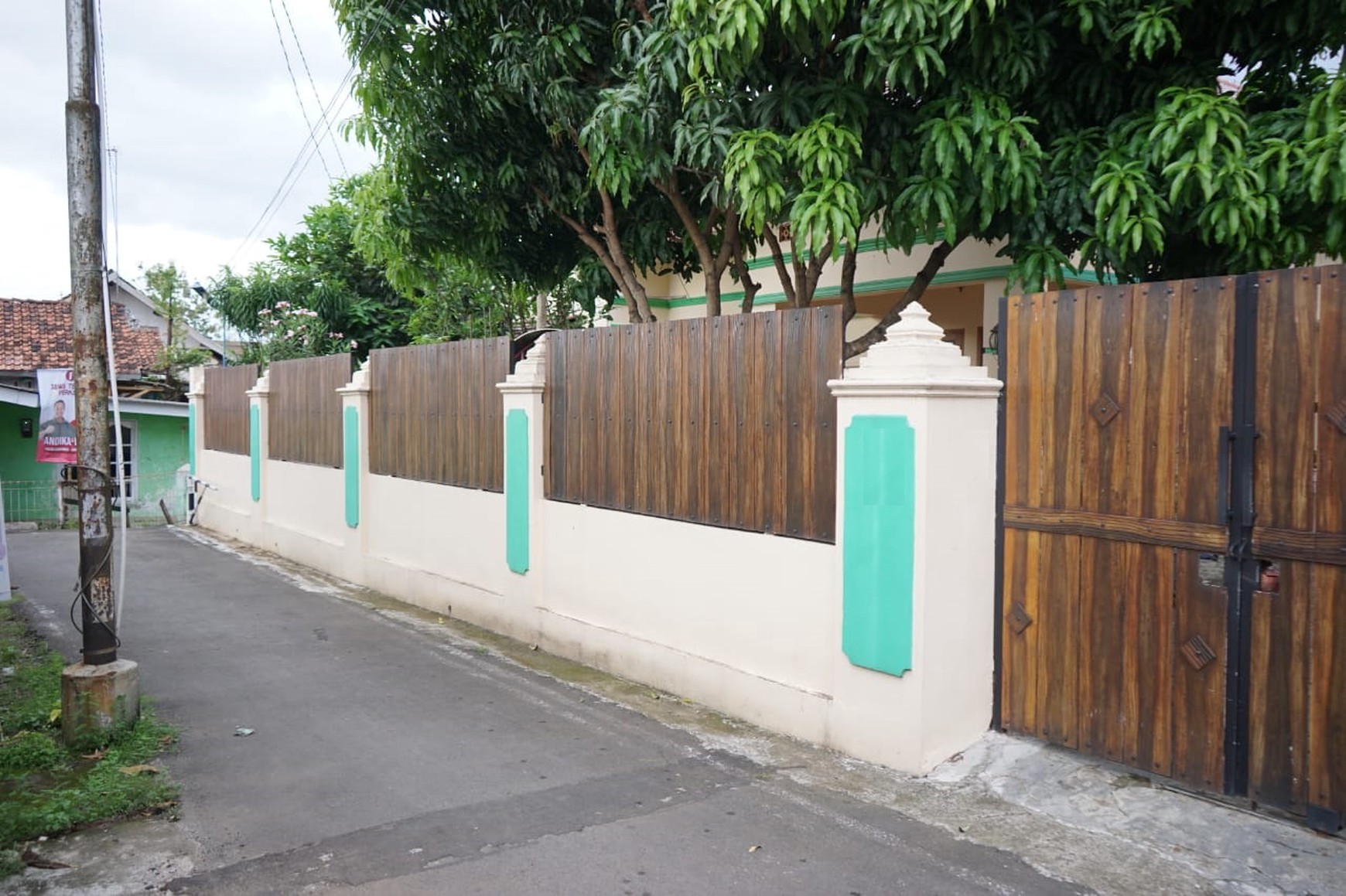 Rumah bagus, Full furnished, nyaman dengan kolam renang pribadi di dalam di Purwokerto