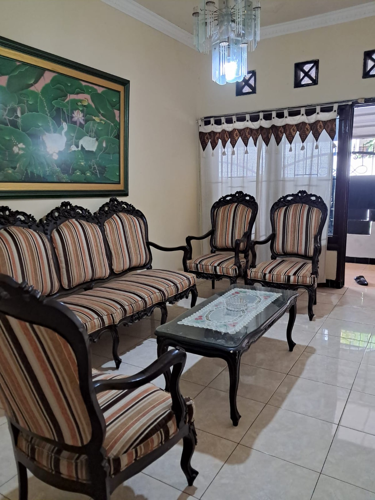 Kontrak Rumah Surabaya Elok