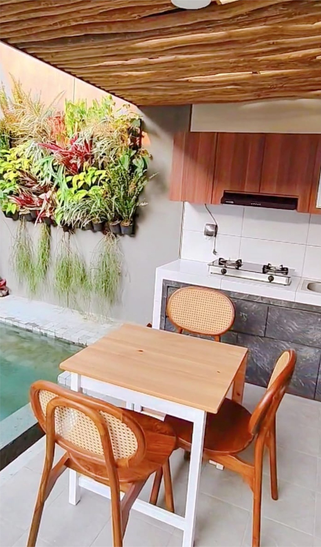 Rumah Hitung Tanah Area Cipete