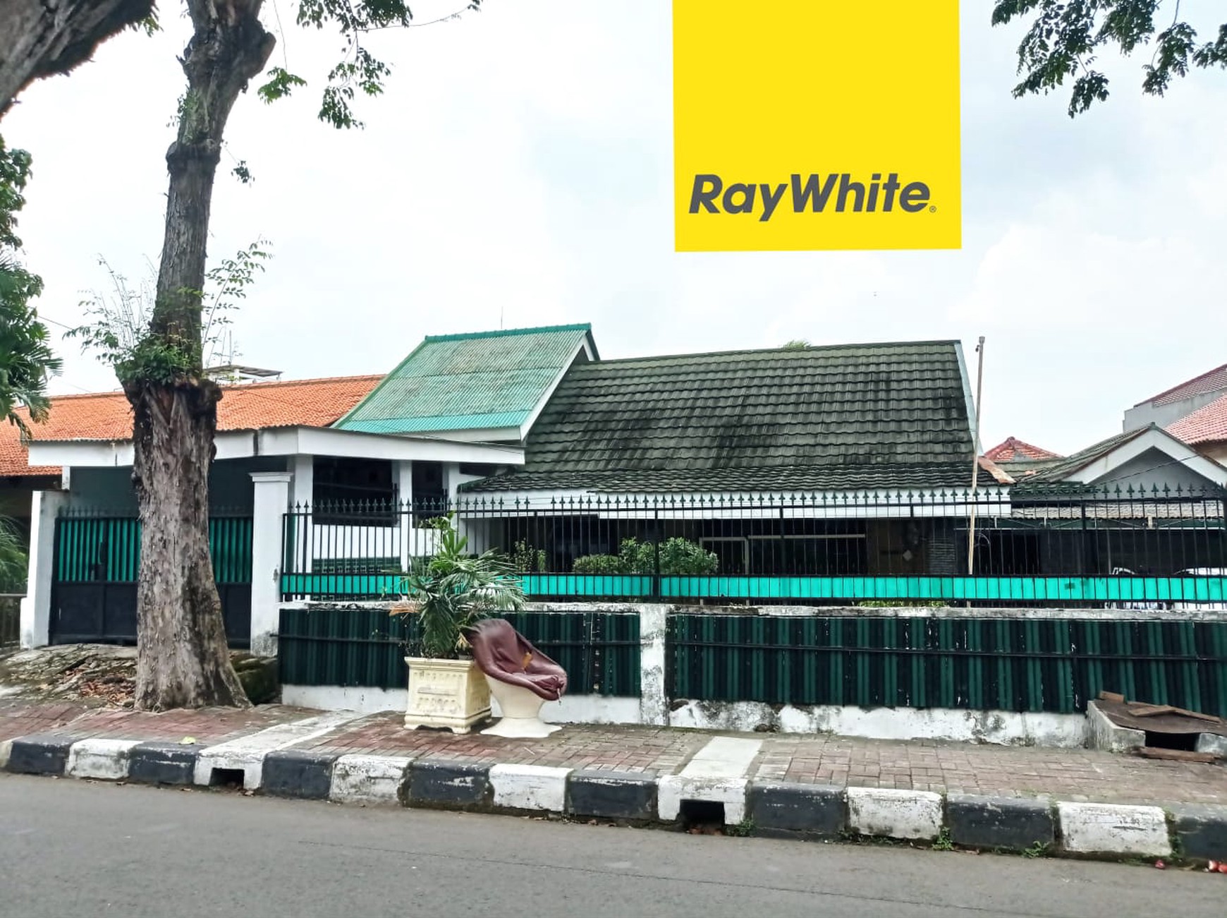 Rumah di Daerah Johar Baru - Jakarta Pusat