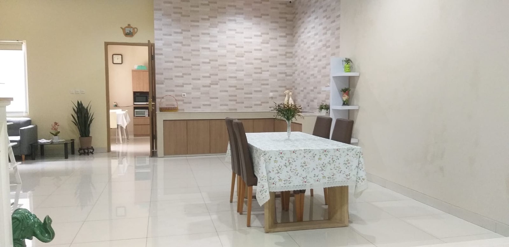 DIJUAL RUMAH PLUIT PUTRI