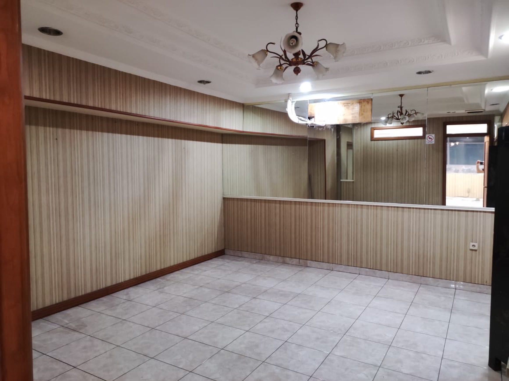 Dijual Ruko Gandeng daerah Pluit Barat