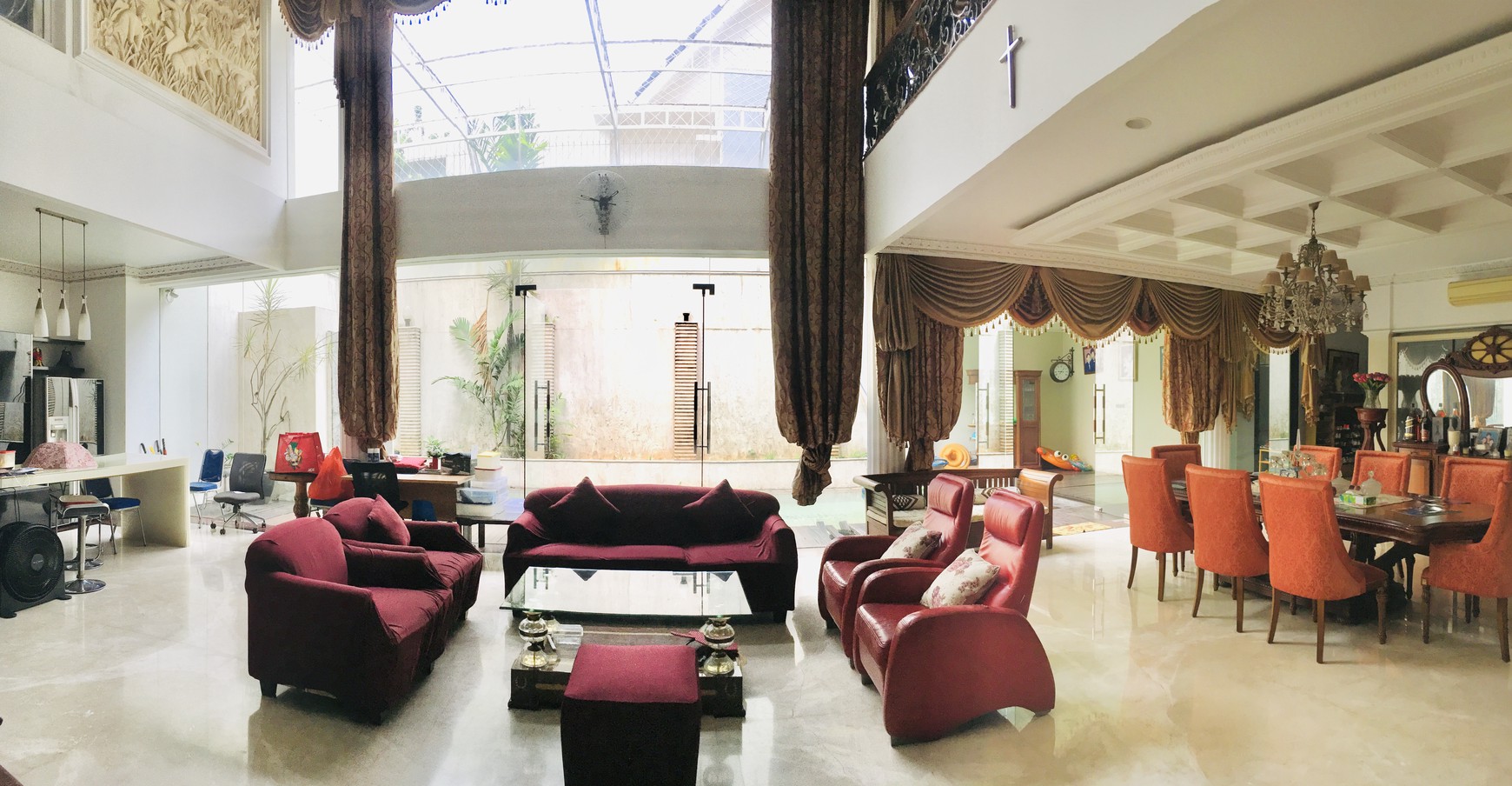 DIJUAL RUMAH MEWAH DI TAMAN CILANDAK