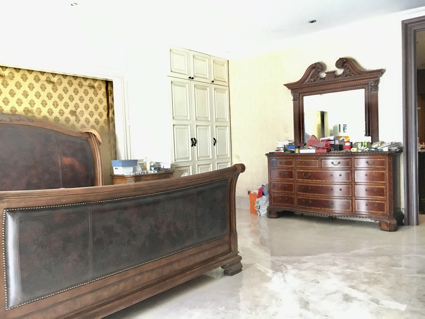 DIJUAL RUMAH MEWAH DI TAMAN CILANDAK