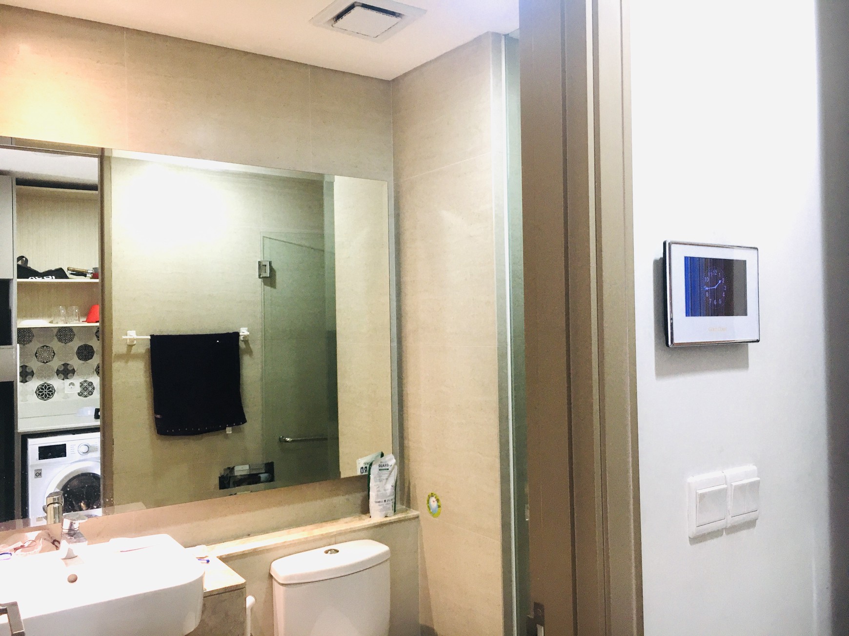 APARTEMEN GOLD COAST PIK TOWER ATLANTIK