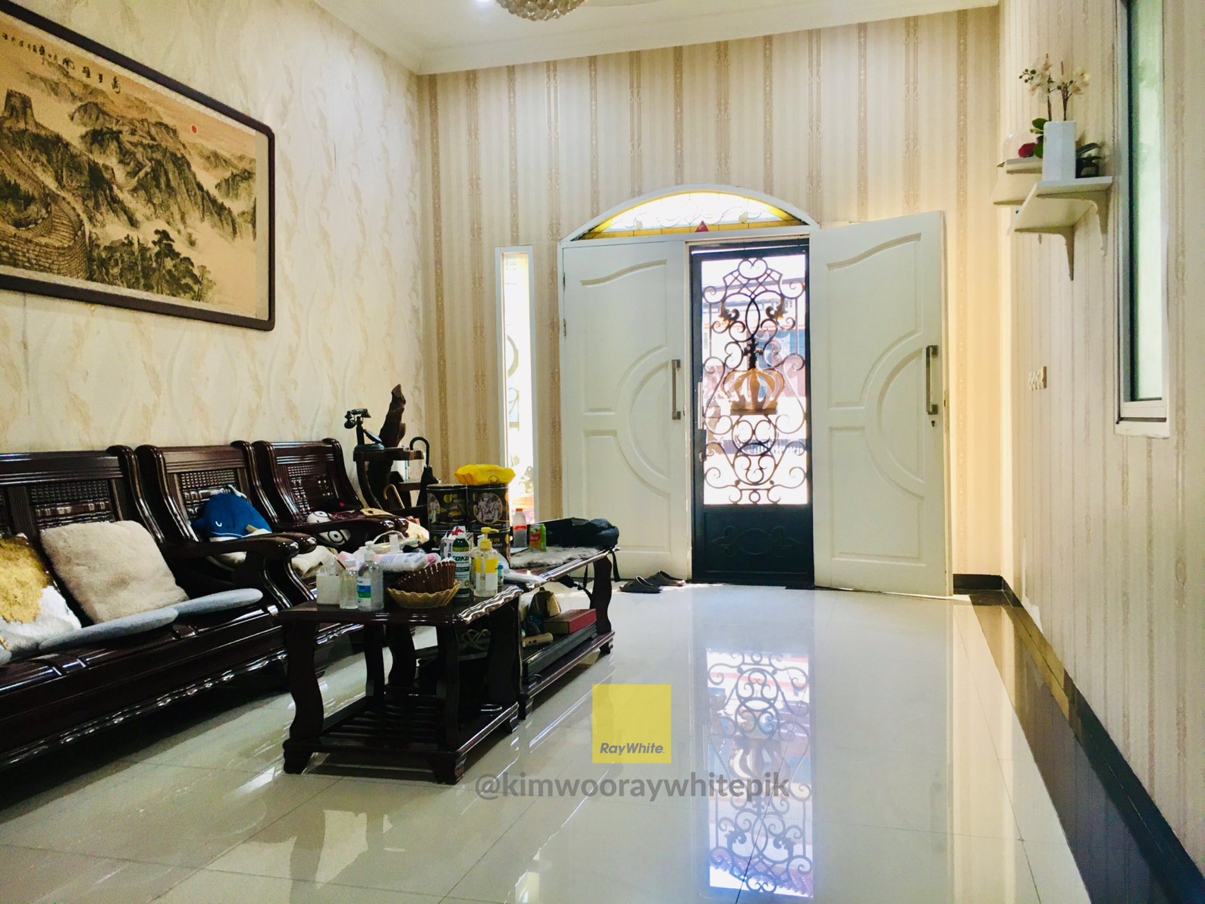 RUMAH DI PLUIT BARAT