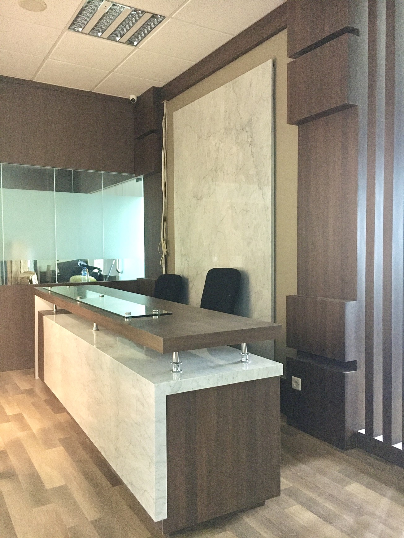 OFFICE SPACE DI MENARA PERTIWI, KAWASAN MEGA KUNINGAN