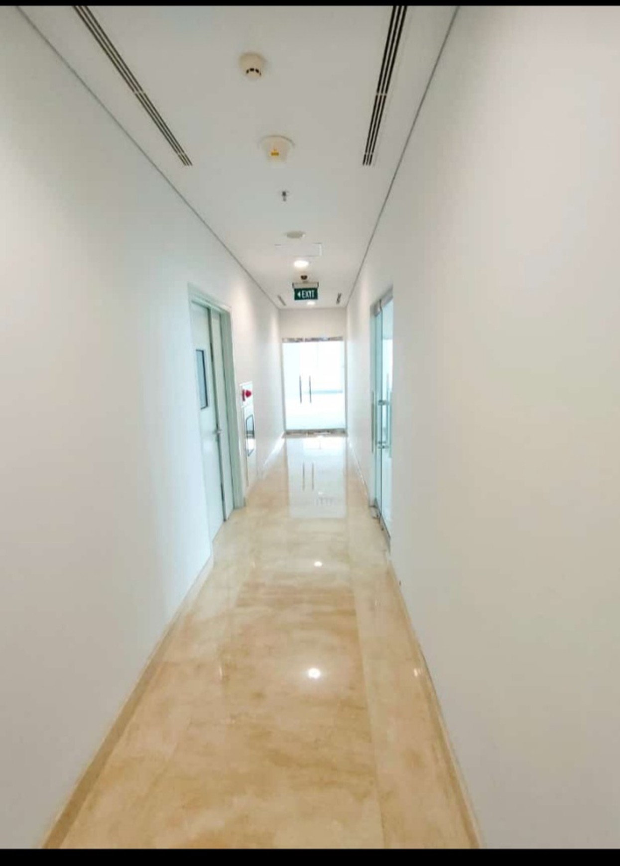 OFFICE SPACE DI MENARA PERTIWI, KAWASAN MEGA KUNINGAN