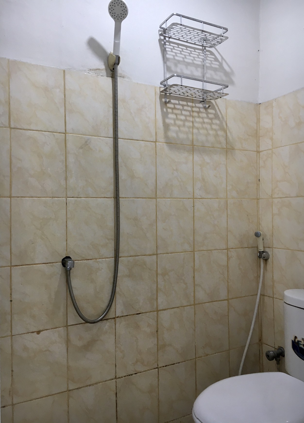 DISEWA APARTEMEN MENARA KEBON JERUK