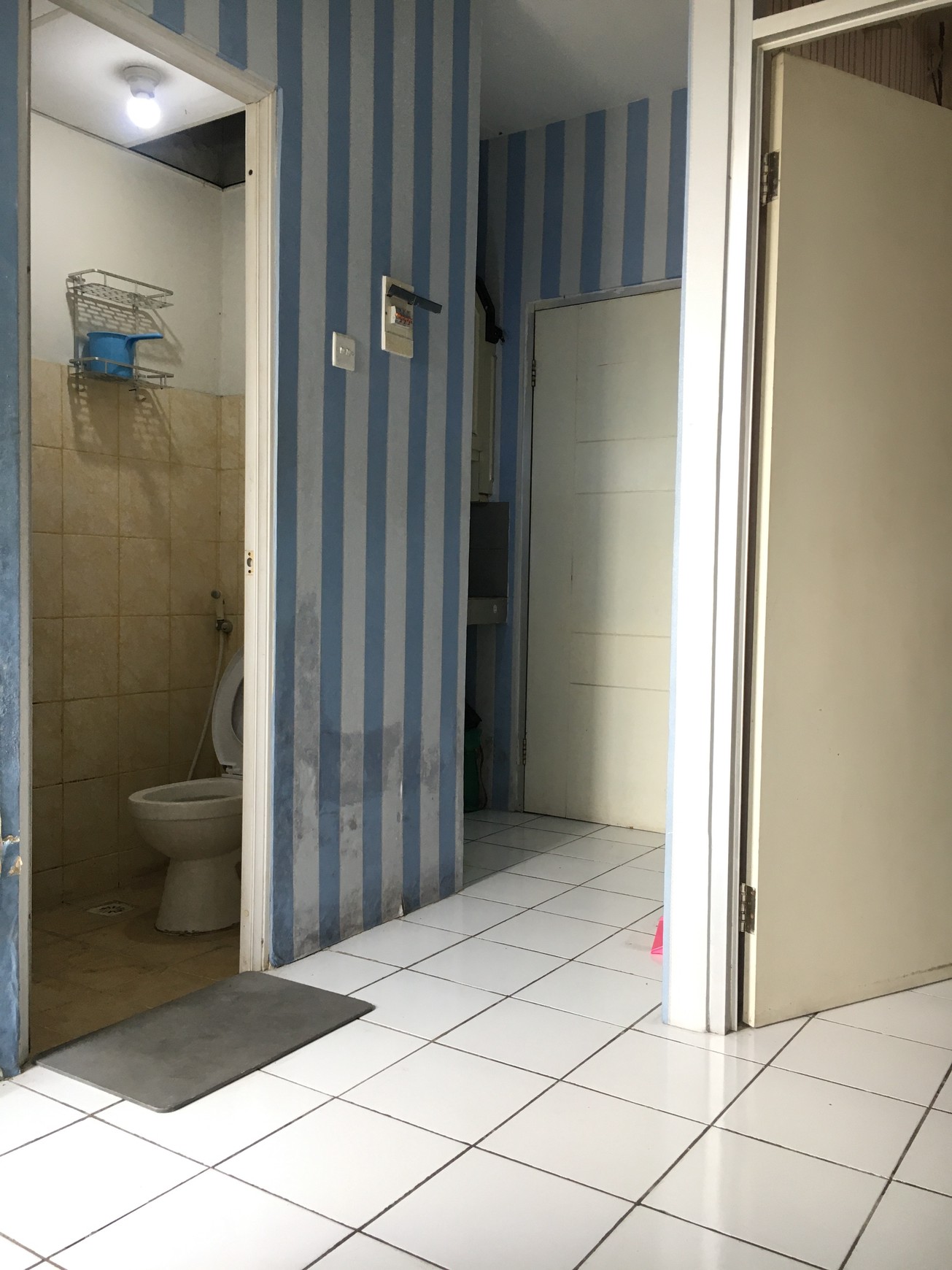 DISEWA APARTEMEN MENARA KEBON JERUK