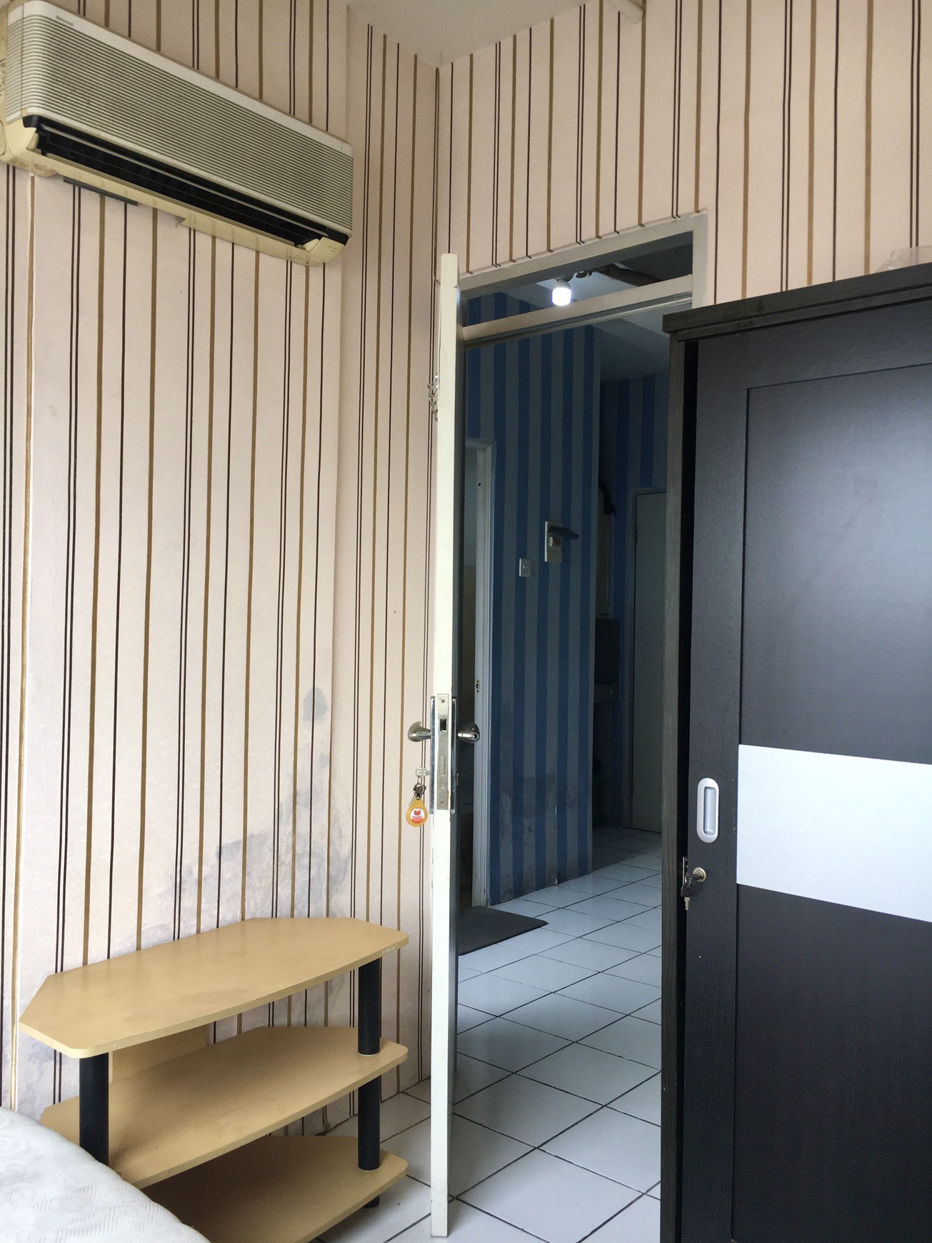 DISEWA APARTEMEN MENARA KEBON JERUK