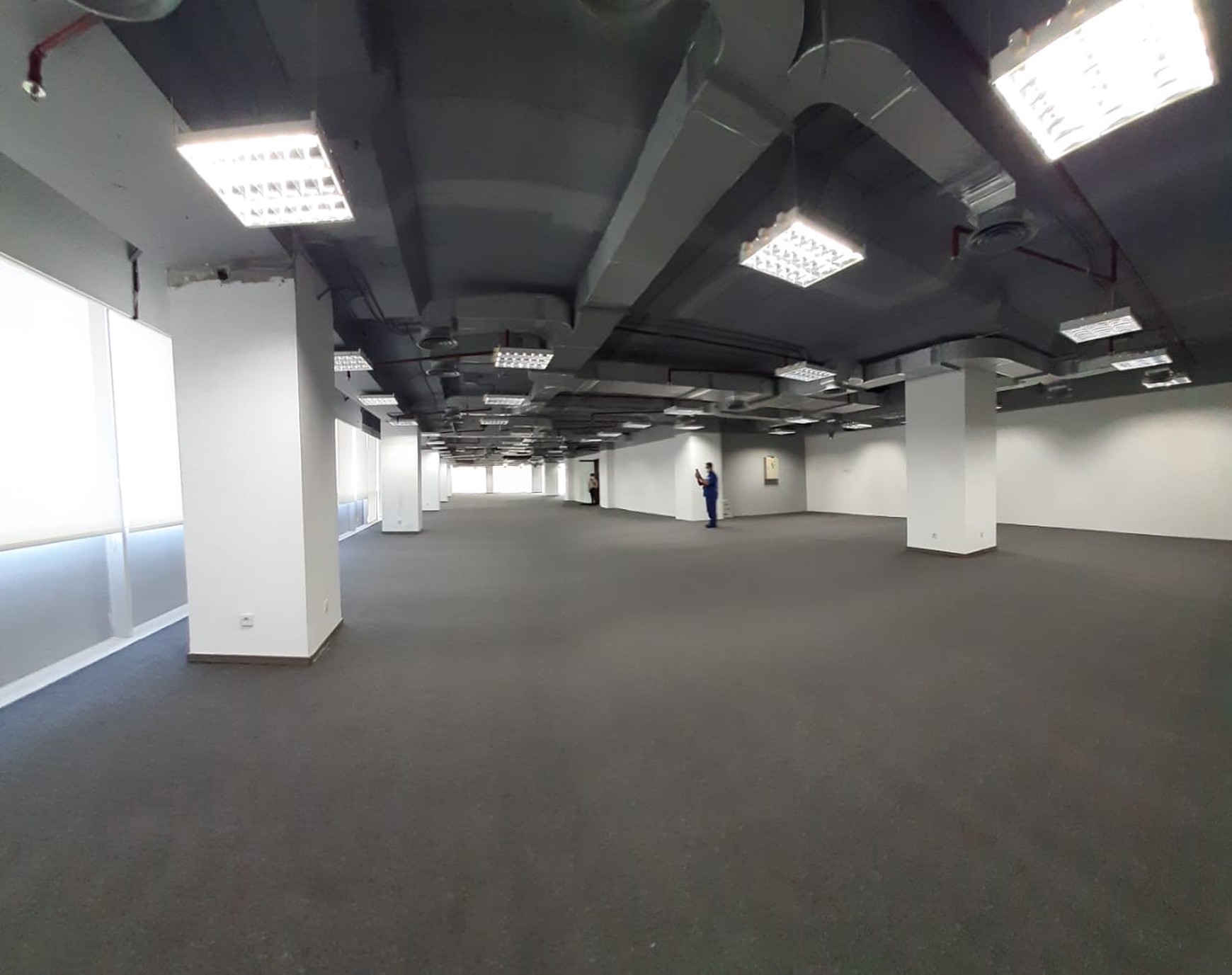 Office Building The Suites PIK