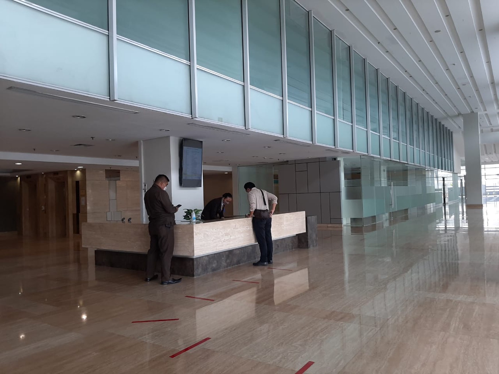 Office Building The Suites PIK