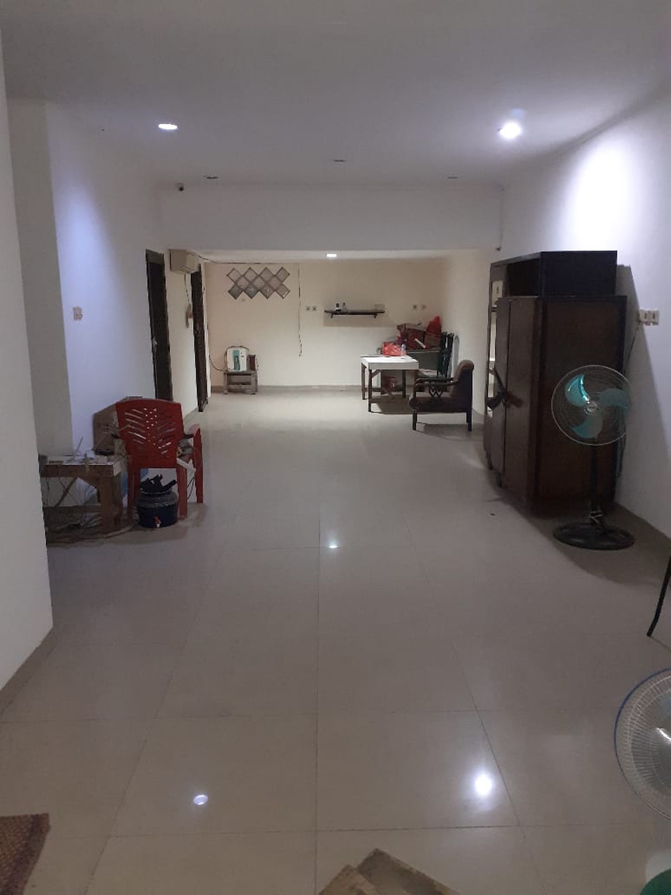 Disewa rumah di jelambar jaya