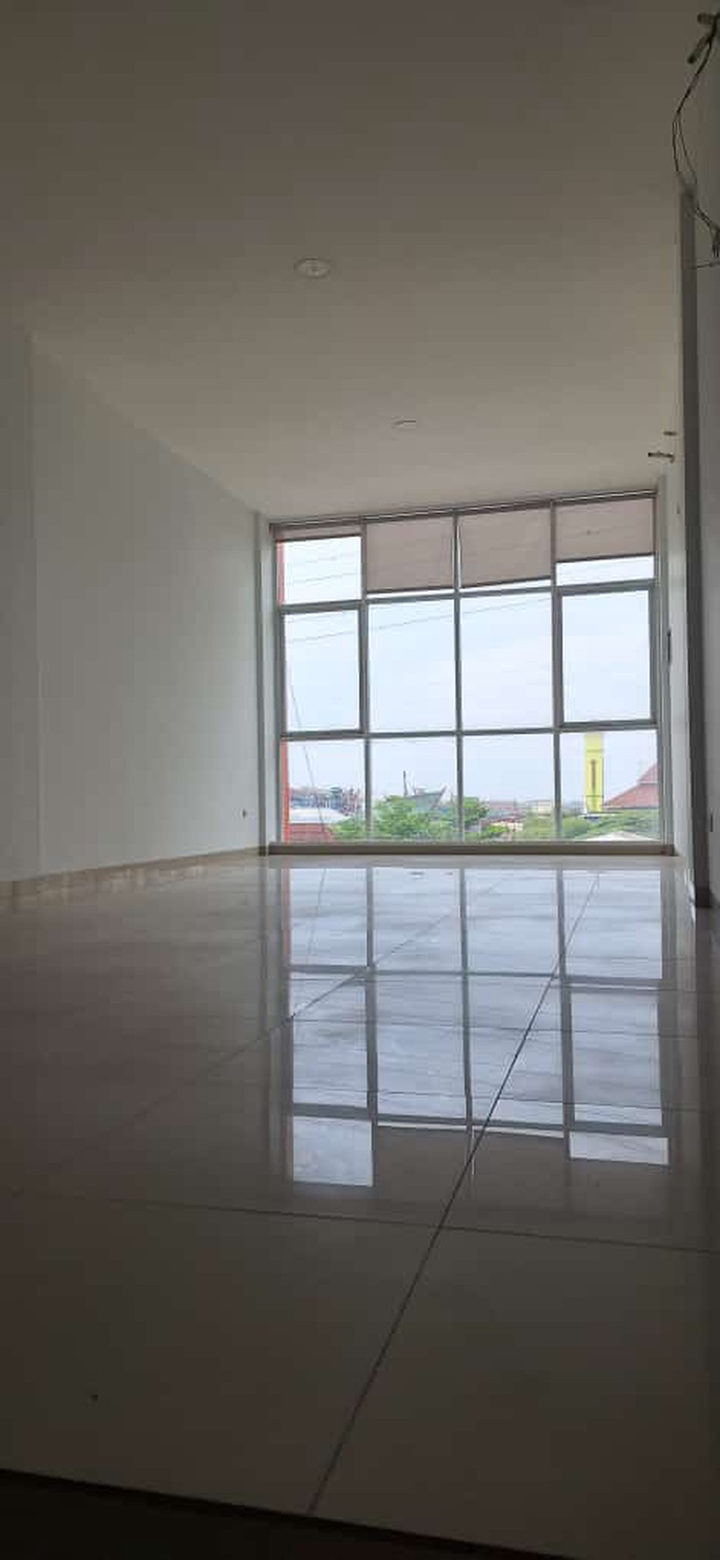 Dijual ruko di muara karang