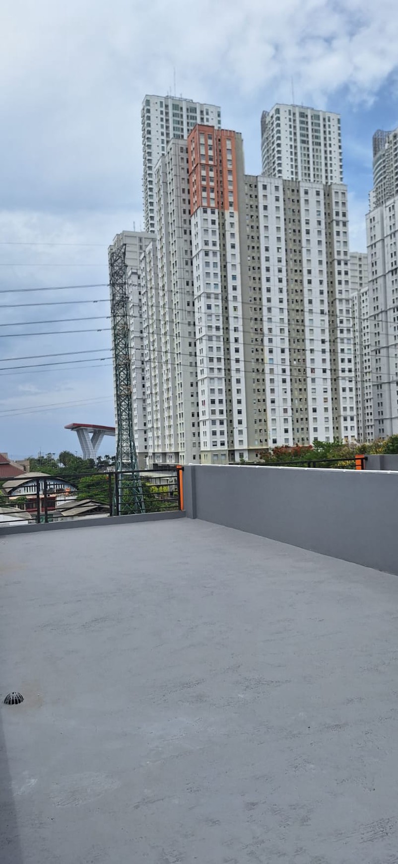 Dijual ruko di muara karang