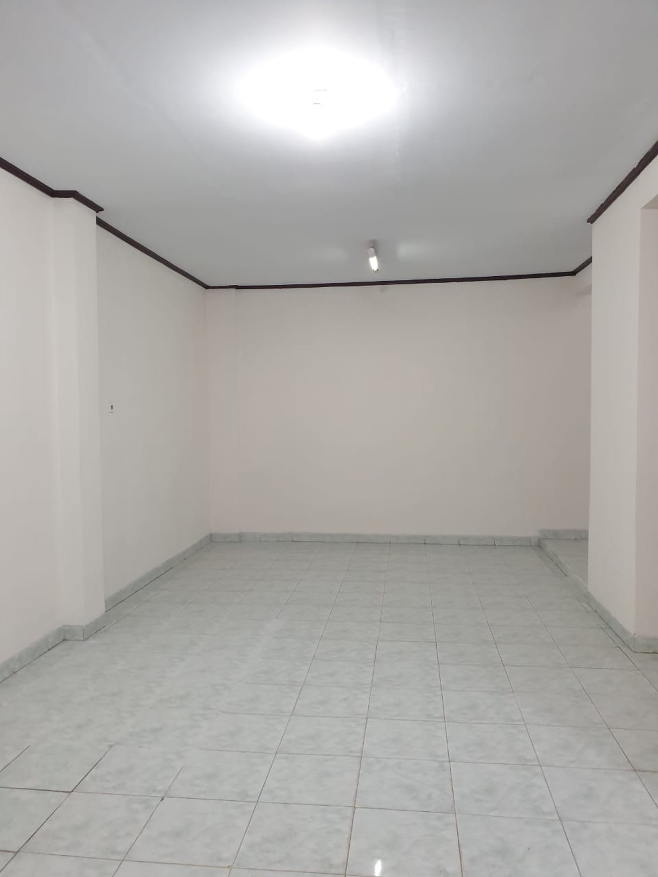 Disewakan rumah di teluk gong