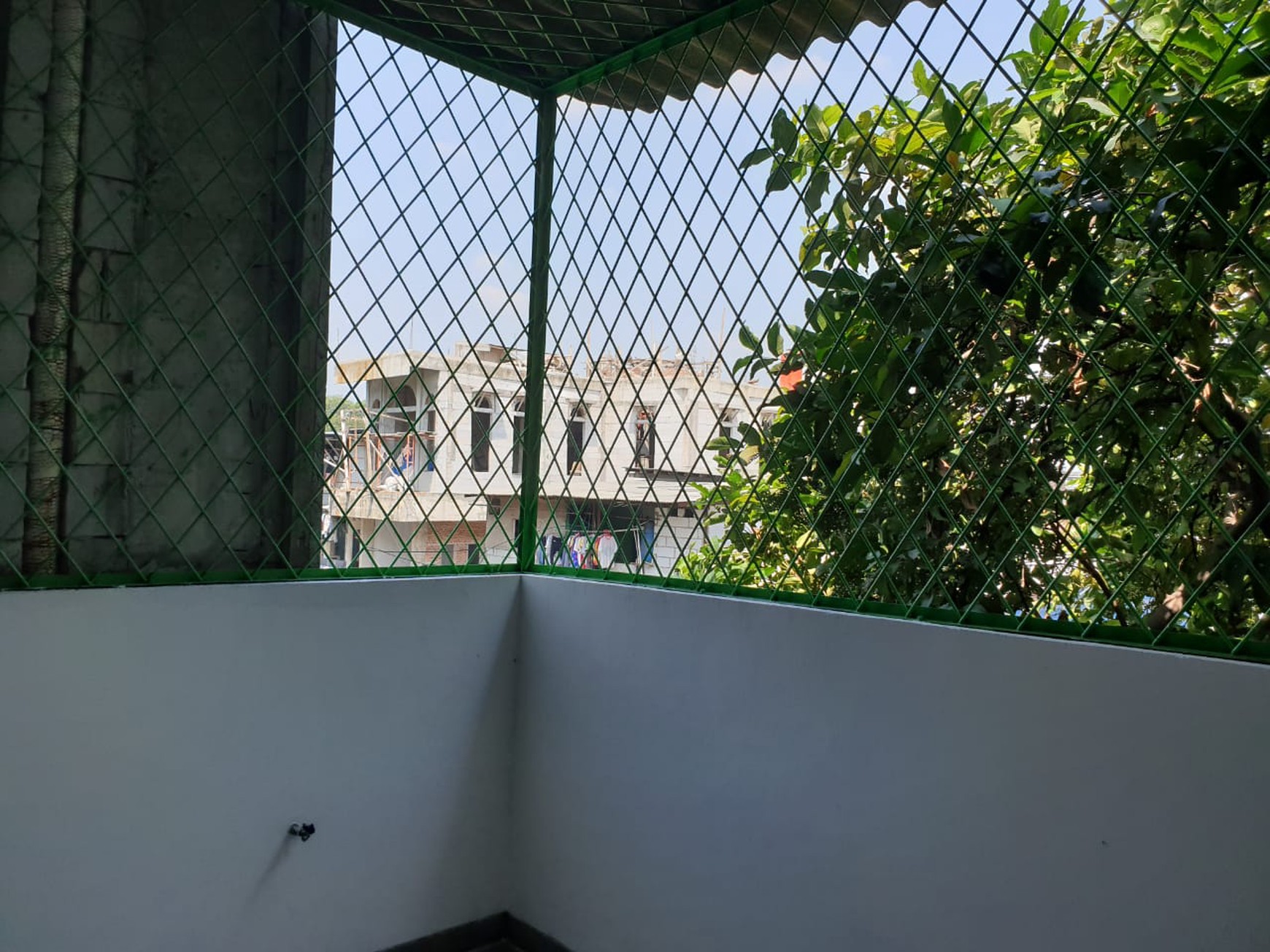 Disewakan rumah di teluk gong