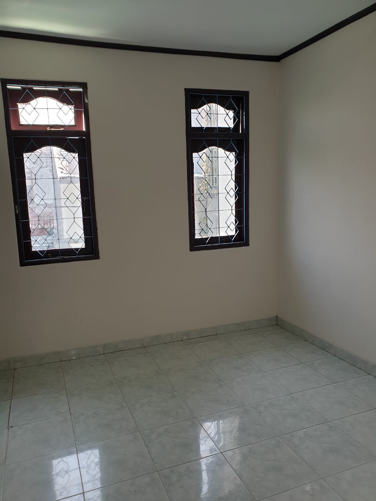 Disewakan rumah di teluk gong