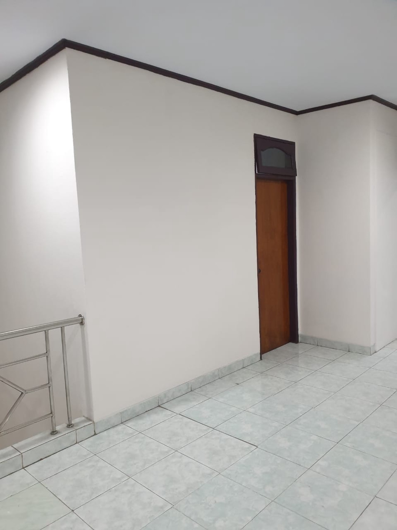 Disewakan rumah di teluk gong