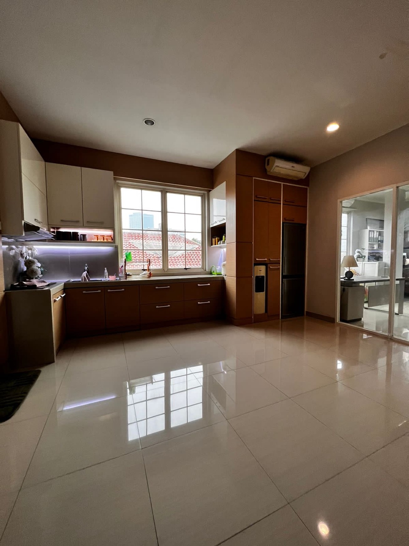 Dijual rumah di susilo grogol