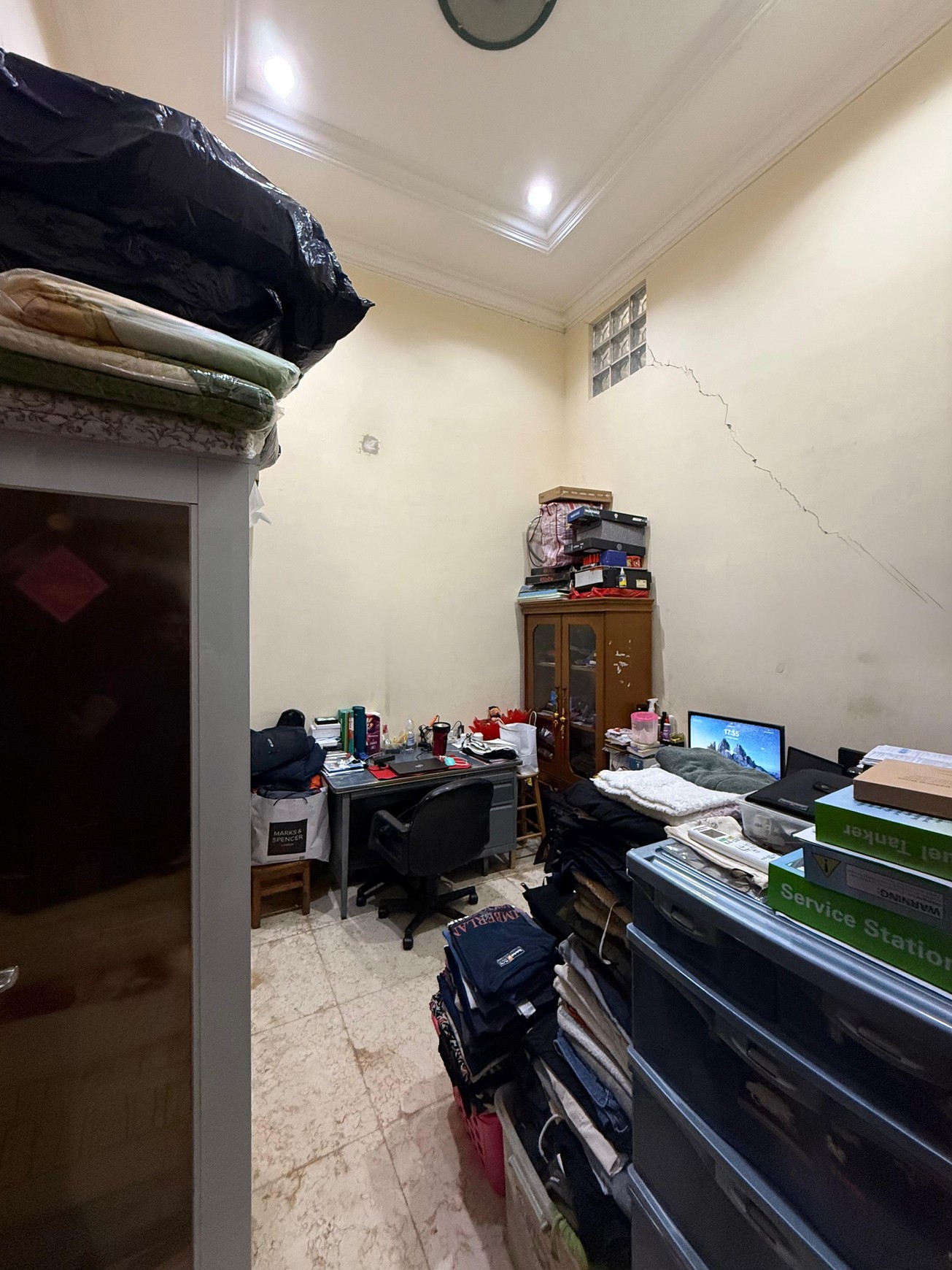 Dijual rumah di pluit sakti