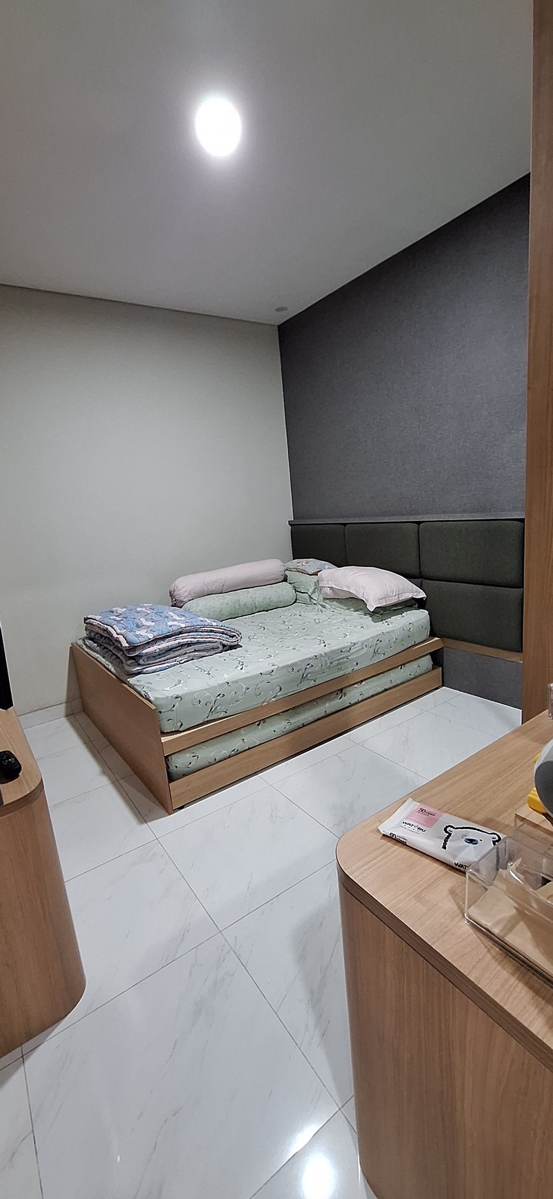 Dijual rumah mewah minimalis di Jelambar