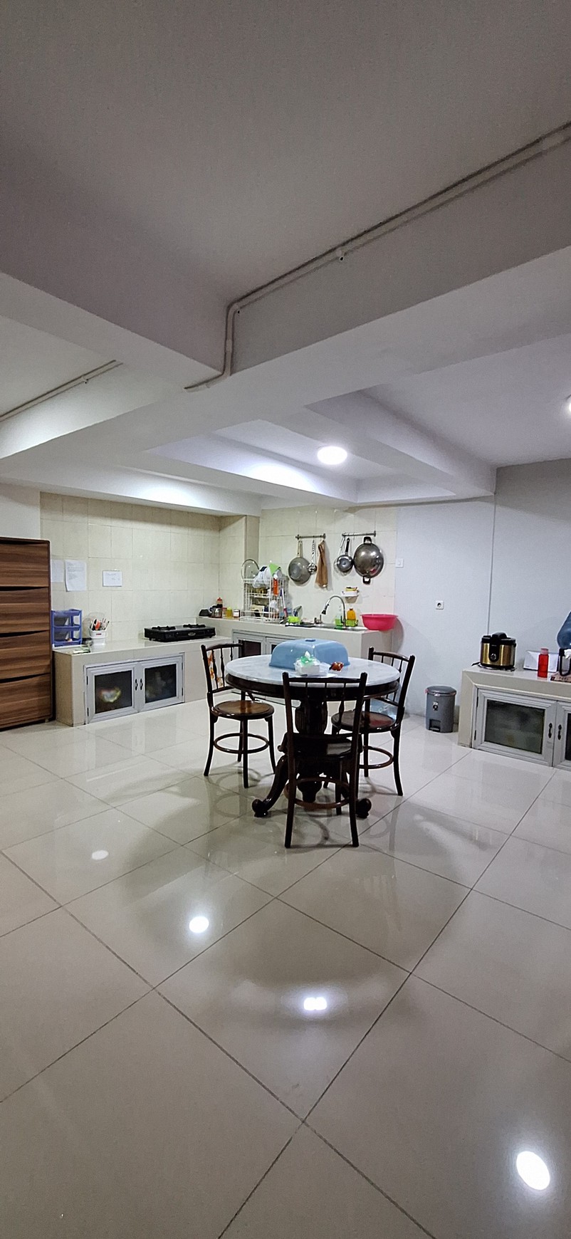 Dijual rumah mewah minimalis di Jelambar