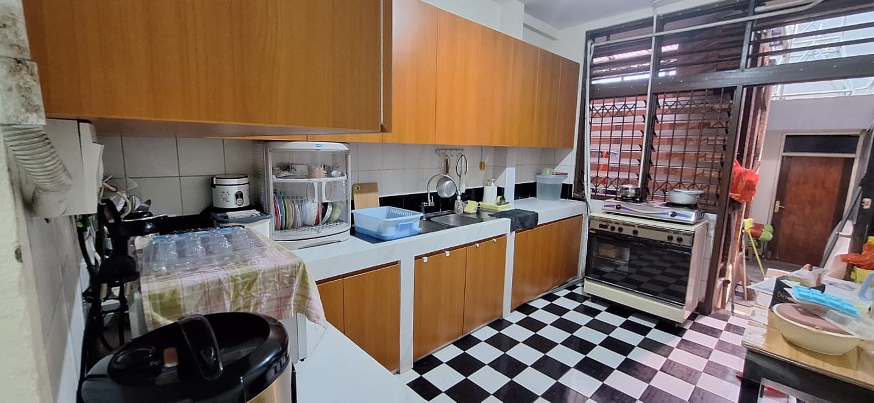 Dijual rumah di jalan mangga